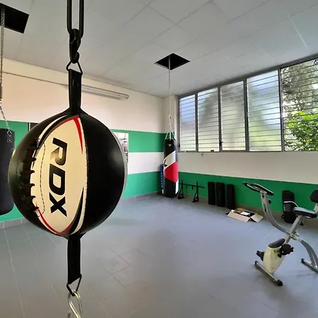 Chic Apt Near Piazza Duomo, Milan Lejlighed *