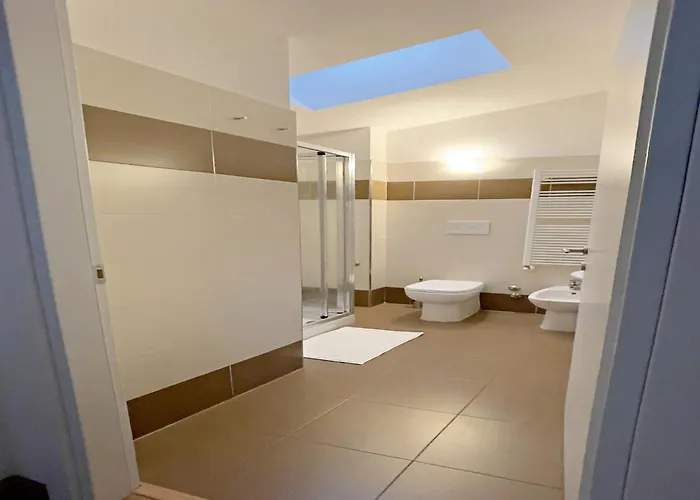 Chic Apt Near Piazza Duomo, Milan Lejlighed