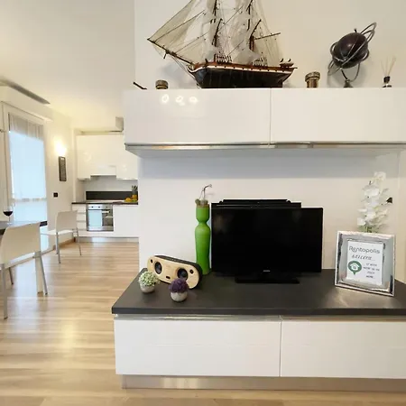 公寓 Chic Apt Near Piazza Duomo, Milan
