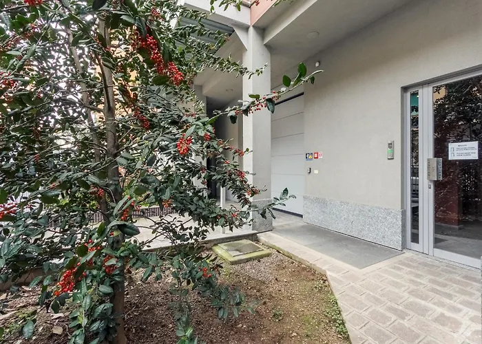 Chic Apt Near Piazza Duomo, Milan Milán